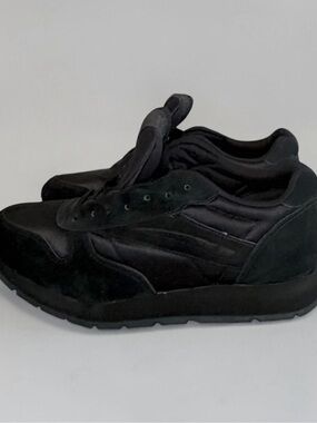 Vintage 1993 L.A Gear Series Sneakers Black Suede/ Satin Men’s 8.5 Deadstock